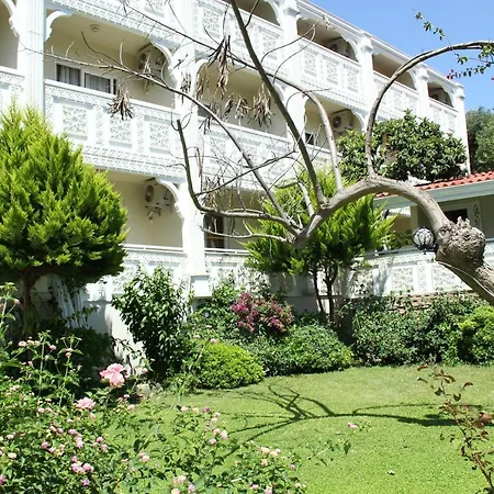 Miami Szálloda Side