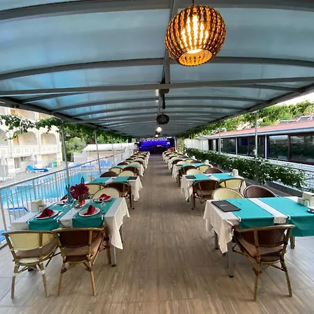 Miami Hotel 3*