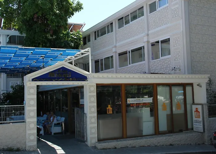 Miami Ξενοδοχείο 3*